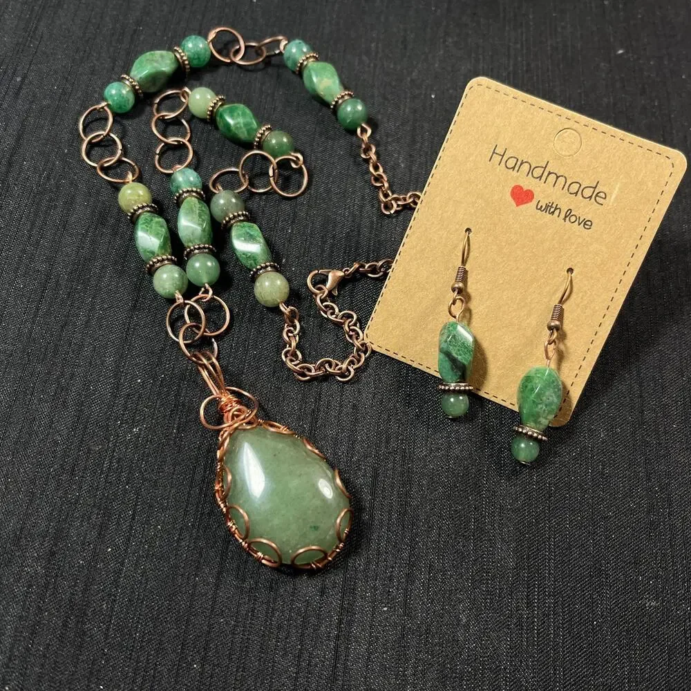 Aventurine Teardrop 1 1/4